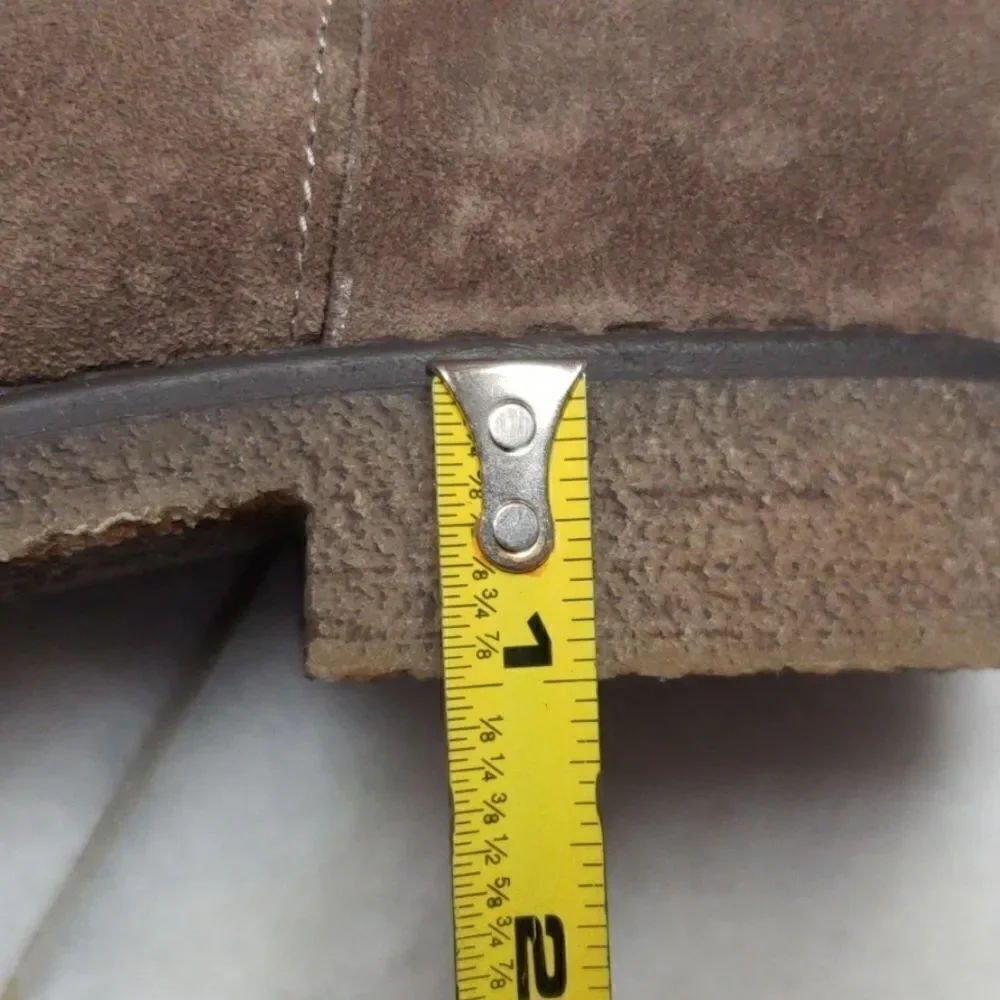 Kids Brown Fur Trimmed zip up Boots, us size 5
